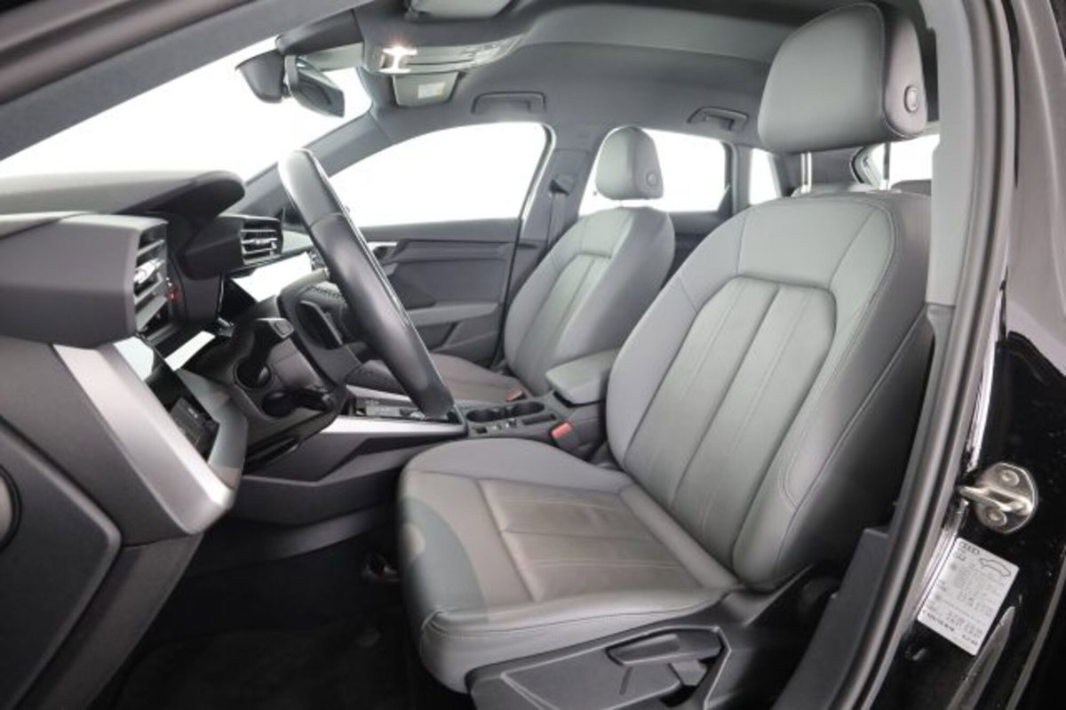 Audi A3 Sportback 30 TDI S tronic Business Advanced (2)