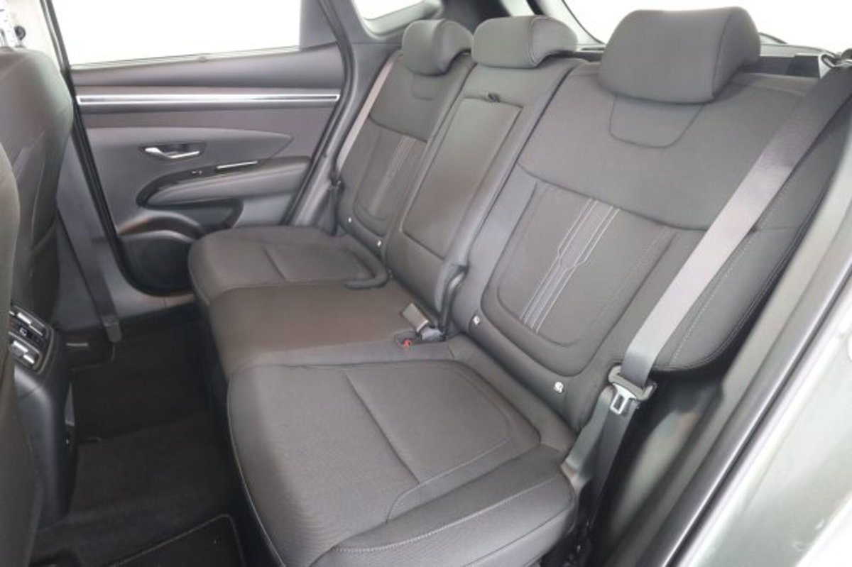 Hyundai Tucson 1.6 t-gdi 48V Exellence 2wd dct (3)