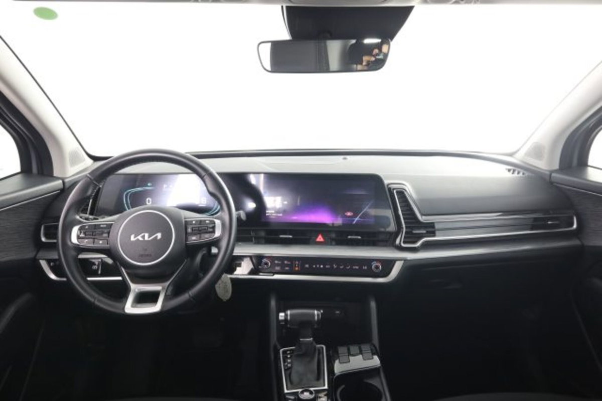 Kia Sportage 1.6 crdi mhev Business dct (4)