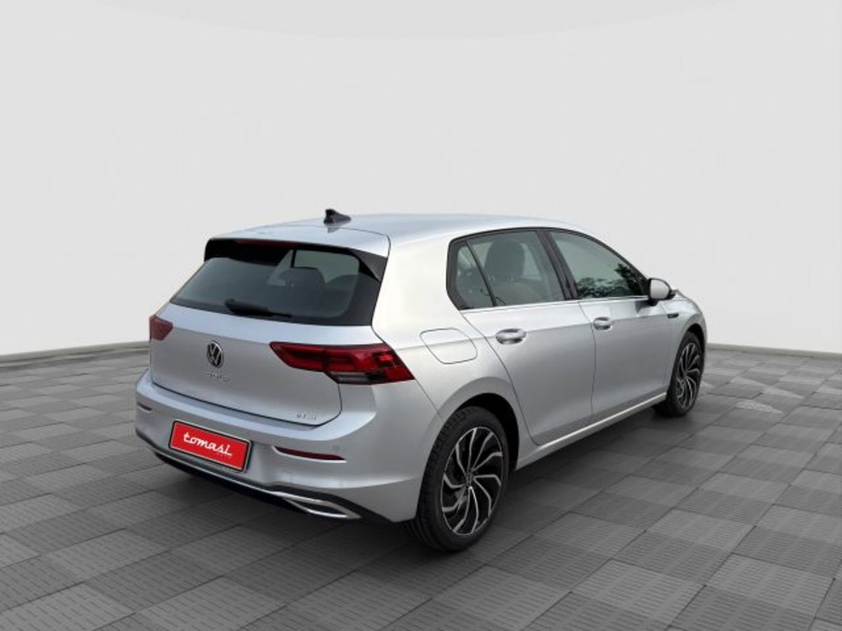 Volkswagen Golf 1.5 eTSI 130 CV EVO ACT DSG Style (5)