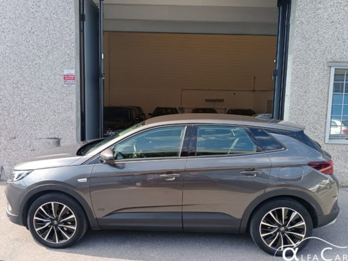 Opel Grandland X 1.6 Hybrid Plug-in aut. AWD Elegance (20)