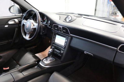 Porsche 911 Coupé Turbo S (19)