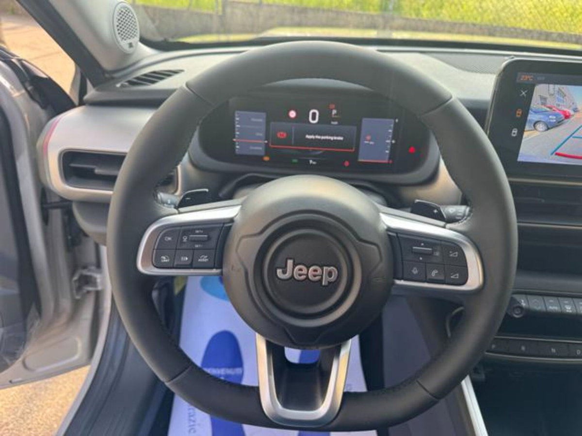 Jeep Avenger 1.2 turbo Summit fwd 100cv (10)