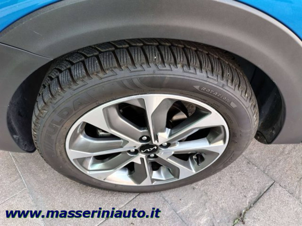 Kia Stonic 1.0 T-GDi 100 CV MHEV MT Style (9)
