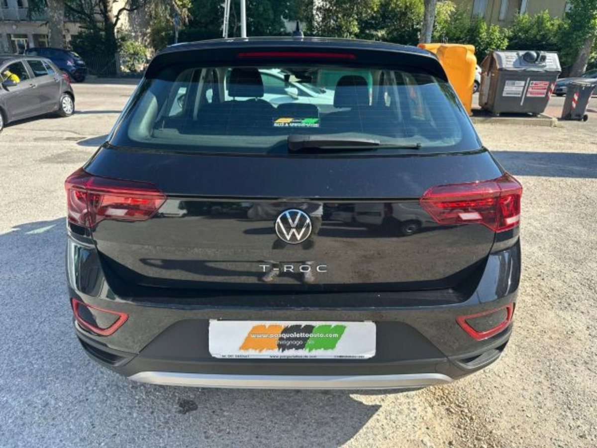 Volkswagen T-Roc 1.0 TSI Life (18)