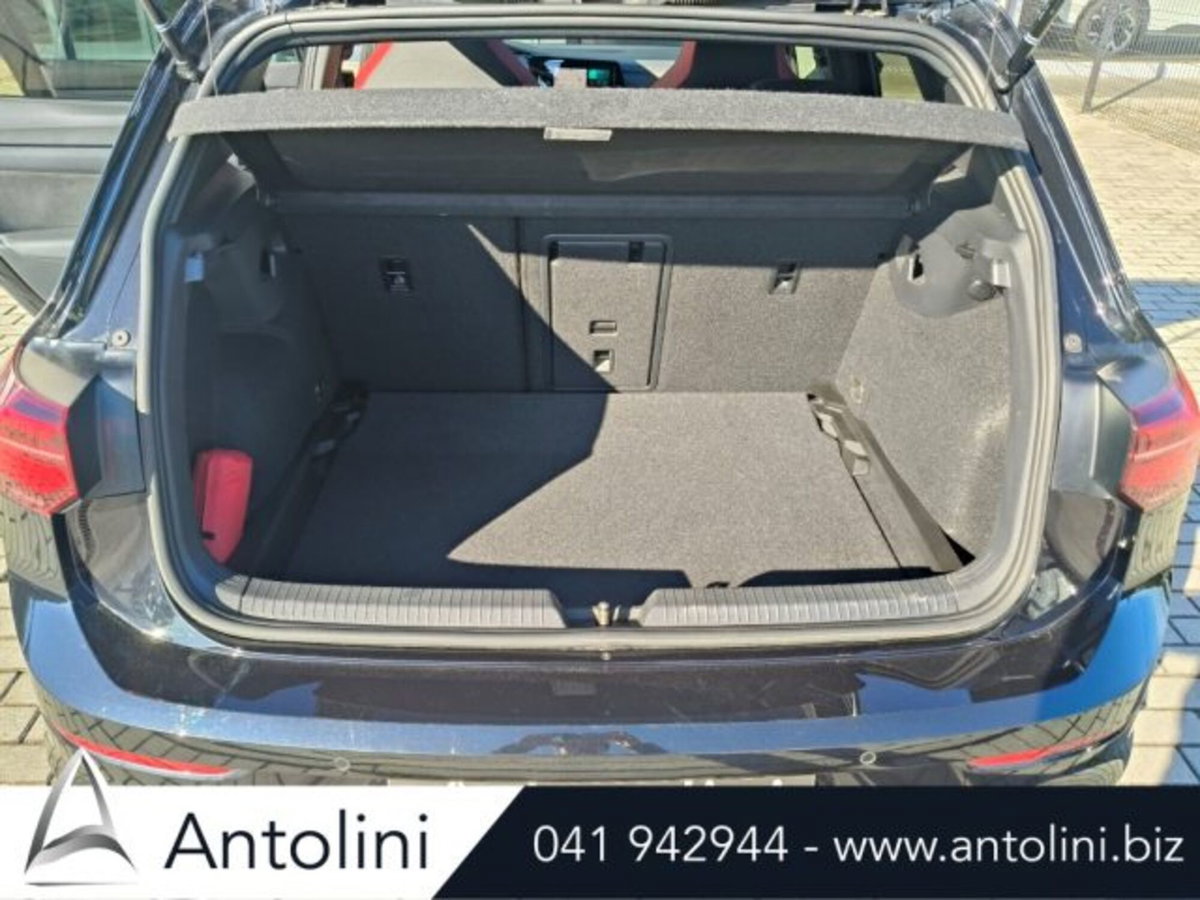 Volkswagen Golf 2.0 tsi GTI MT Ultimate 245cv (12)
