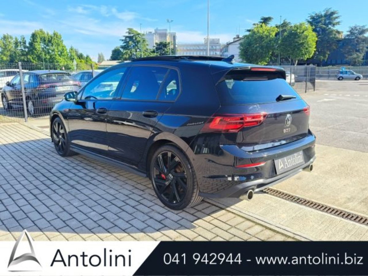 Volkswagen Golf 2.0 tsi GTI MT Ultimate 245cv (6)