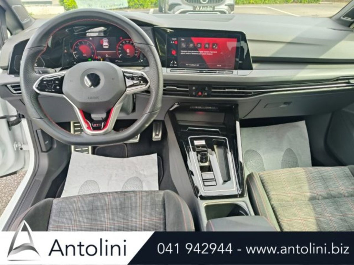 Volkswagen Golf 2.0 tsi GTI MT Ultimate 245cv (14)