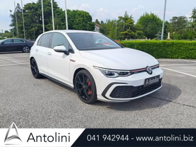 Volkswagen Golf 2.0 tsi GTI MT Ultimate 245cv (2)