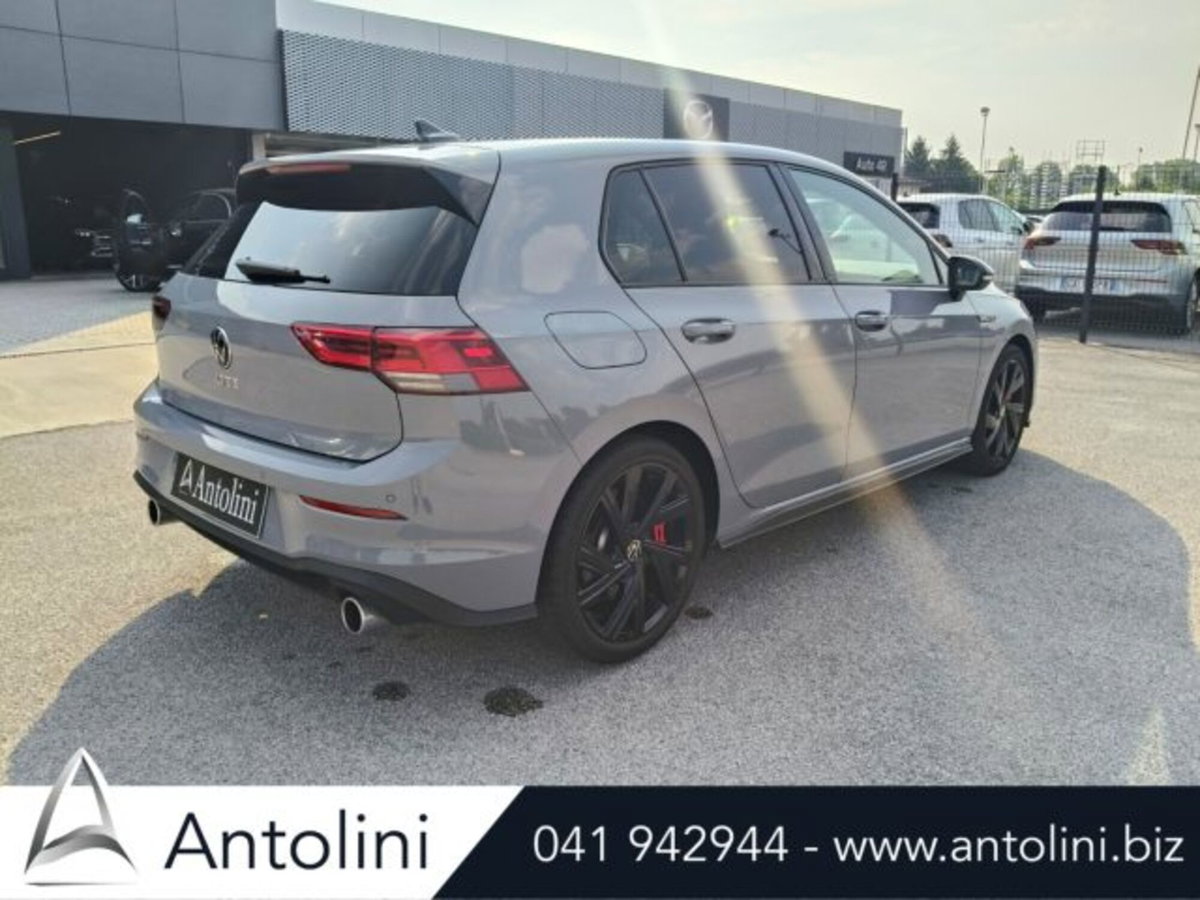 Volkswagen Golf 2.0 TSI GTI DSG (8)