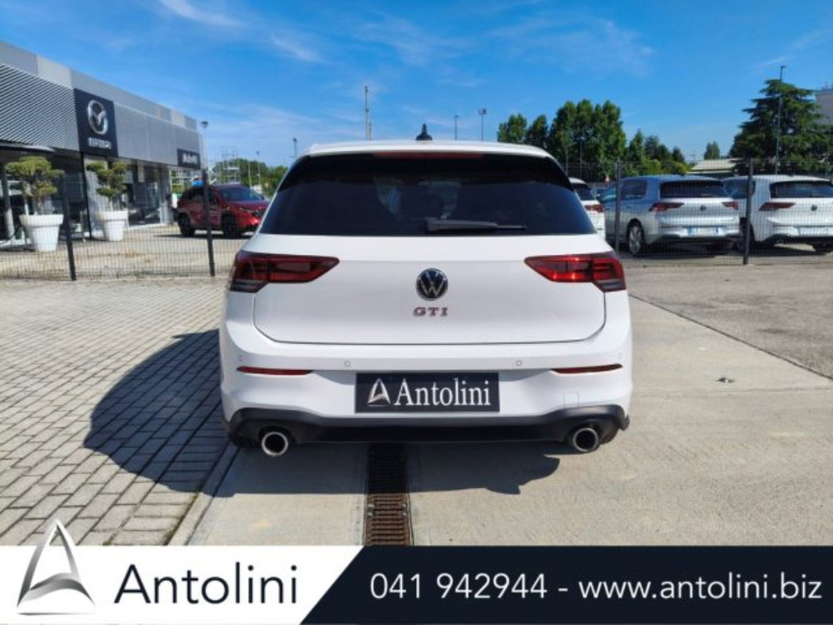 Volkswagen Golf 2.0 TSI GTI DSG (7)