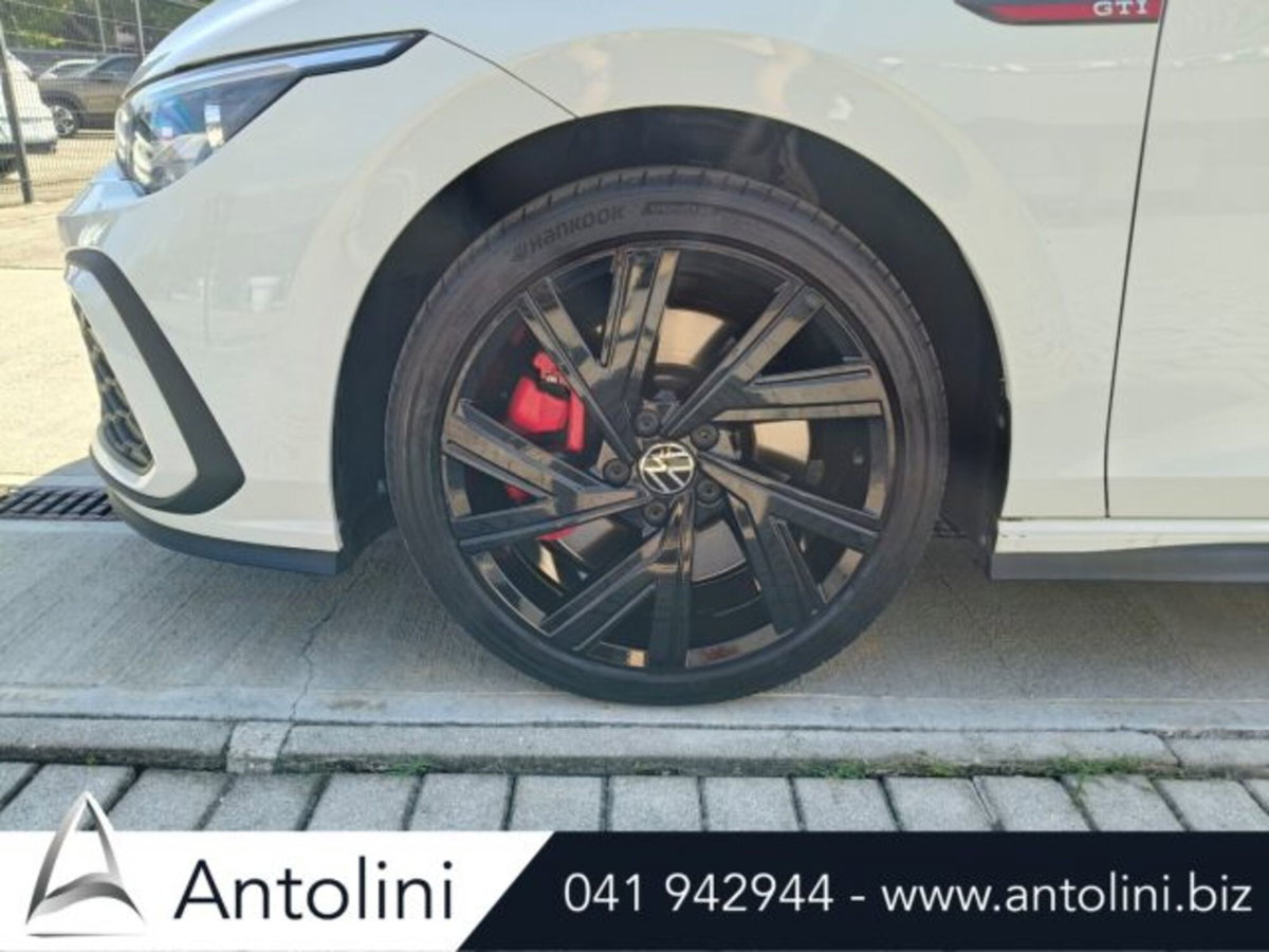 Volkswagen Golf 2.0 TSI GTI DSG (9)