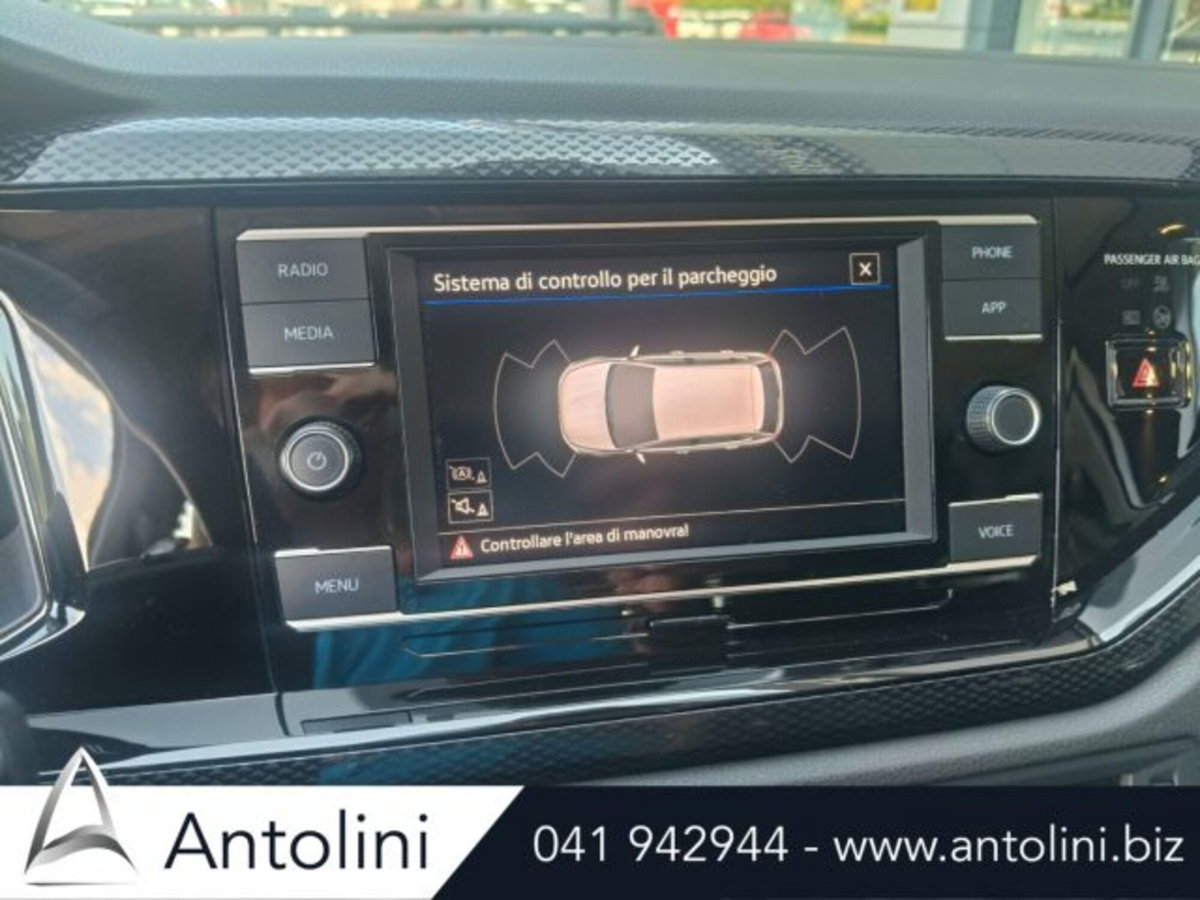 Volkswagen Polo 1.0 Life 80cv (13)