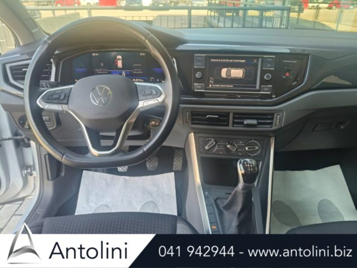 Volkswagen Polo 1.0 Life 80cv (14)
