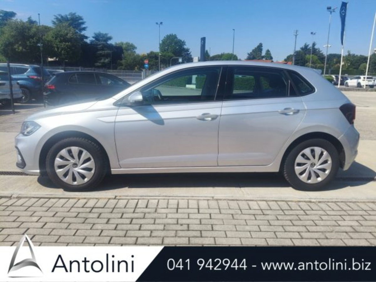 Volkswagen Polo 1.0 Life 80cv (5)