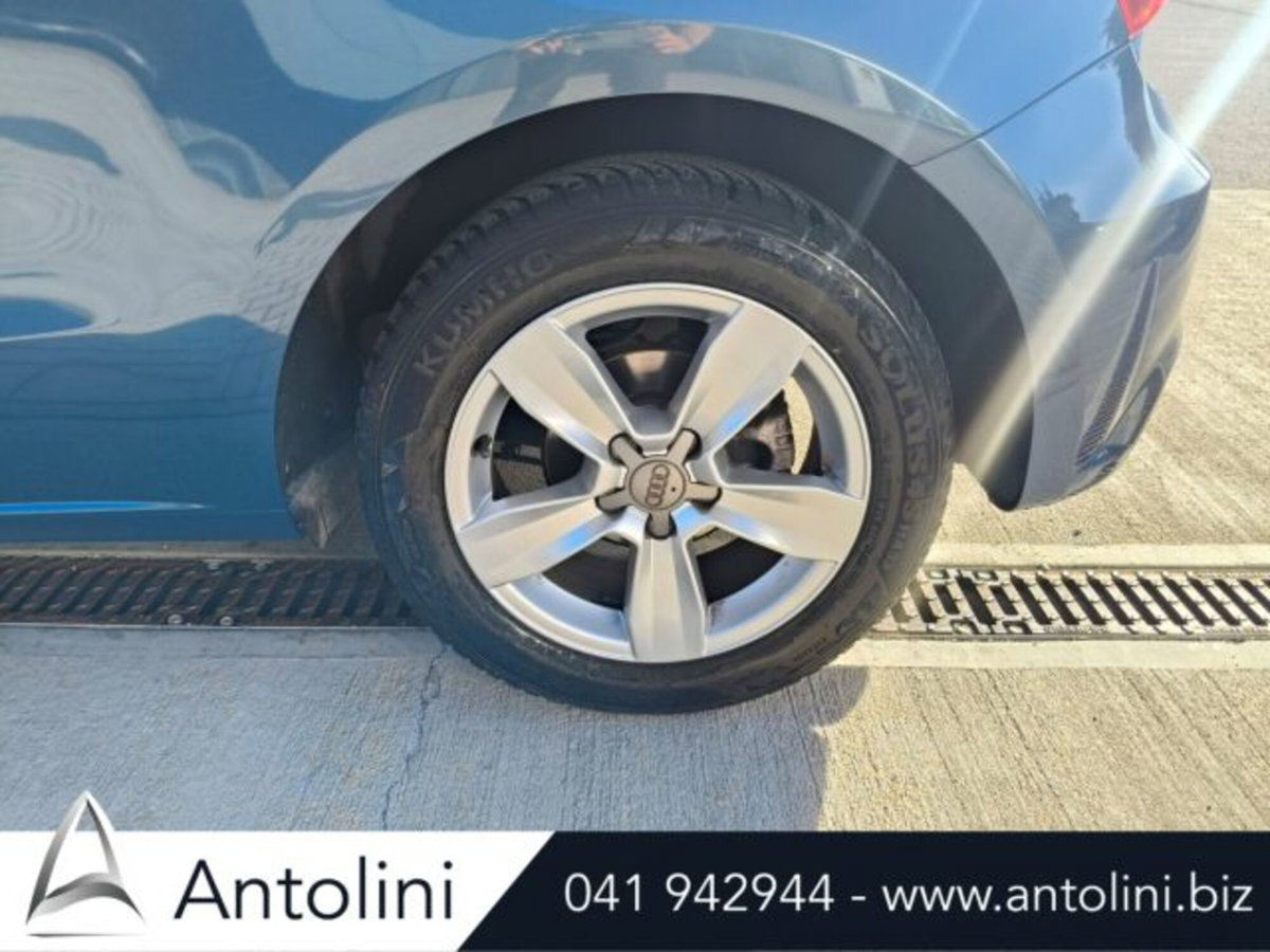 Audi A1 1.0 TFSI ultra (9)