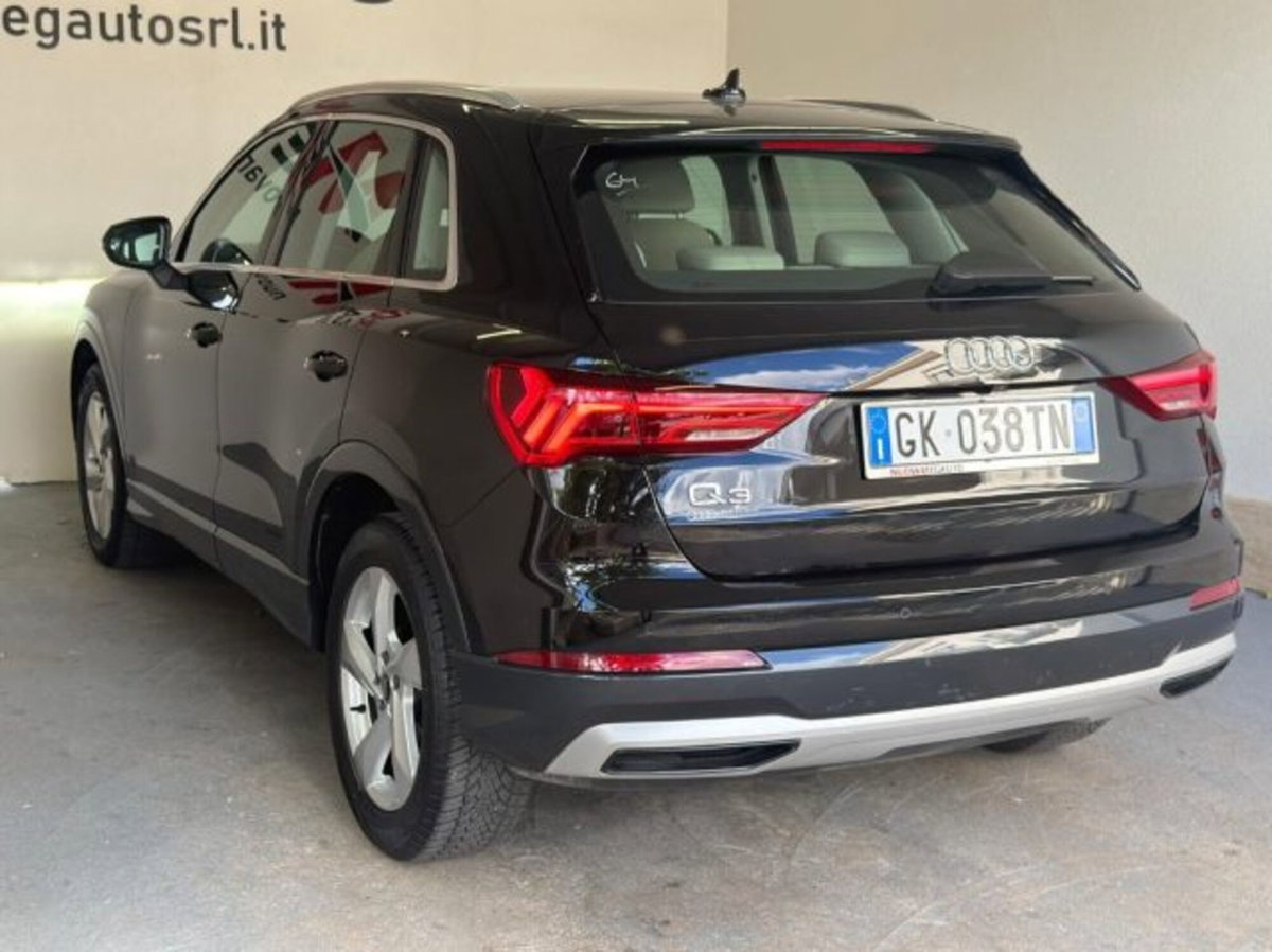 Audi Q3 35 TDI Business Advanced (5)