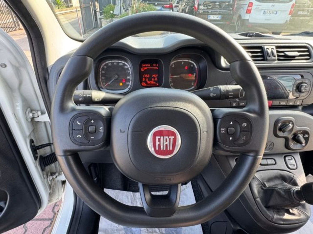 Fiat Panda 1.3 MJT 95 CV S&S 4x4 (11)