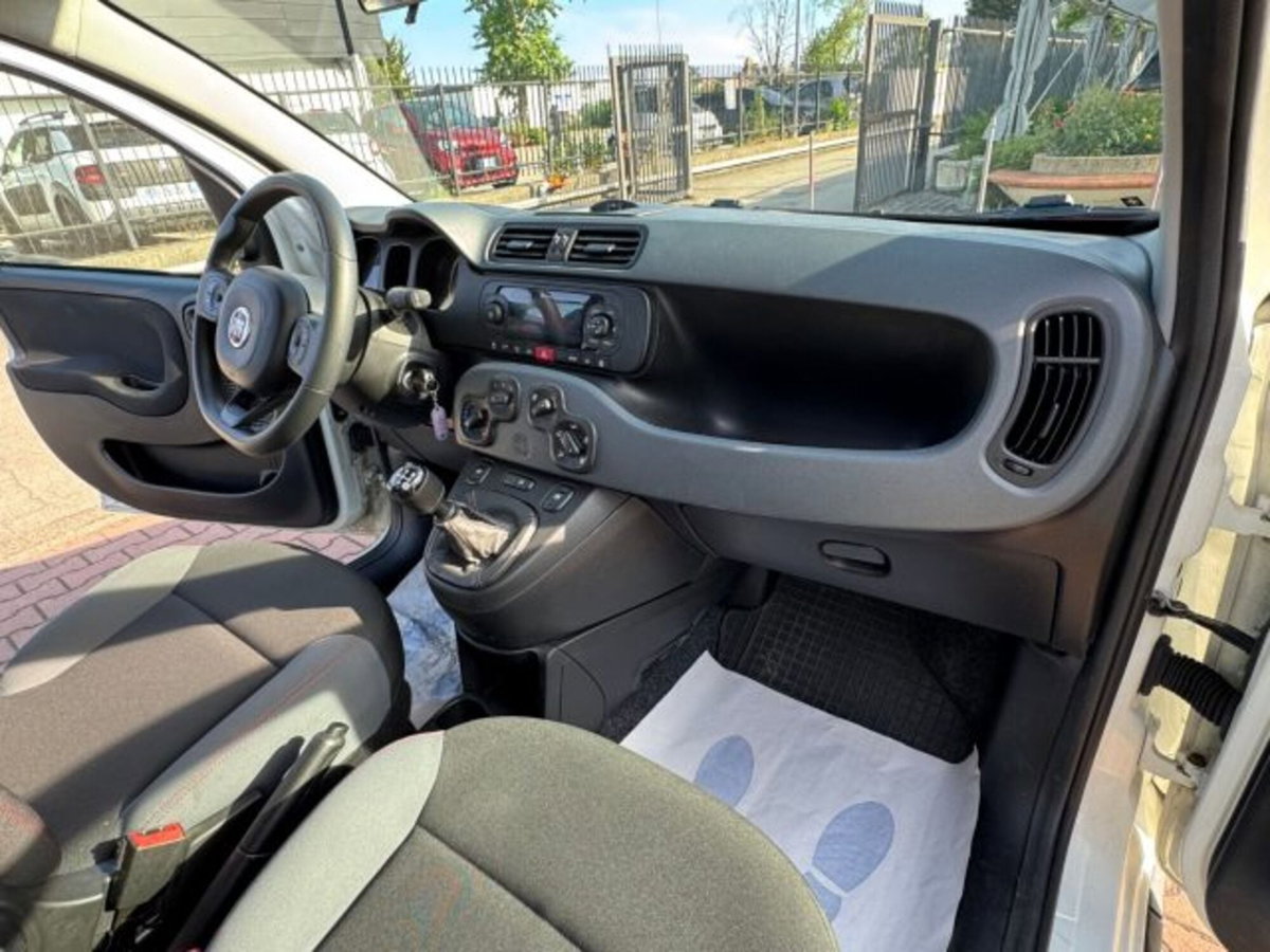 Fiat Panda 1.3 MJT 95 CV S&S 4x4 (18)