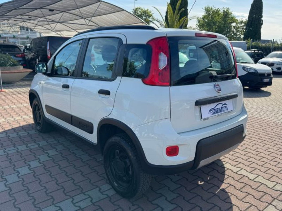 Fiat Panda 1.3 MJT 95 CV S&S 4x4 (6)