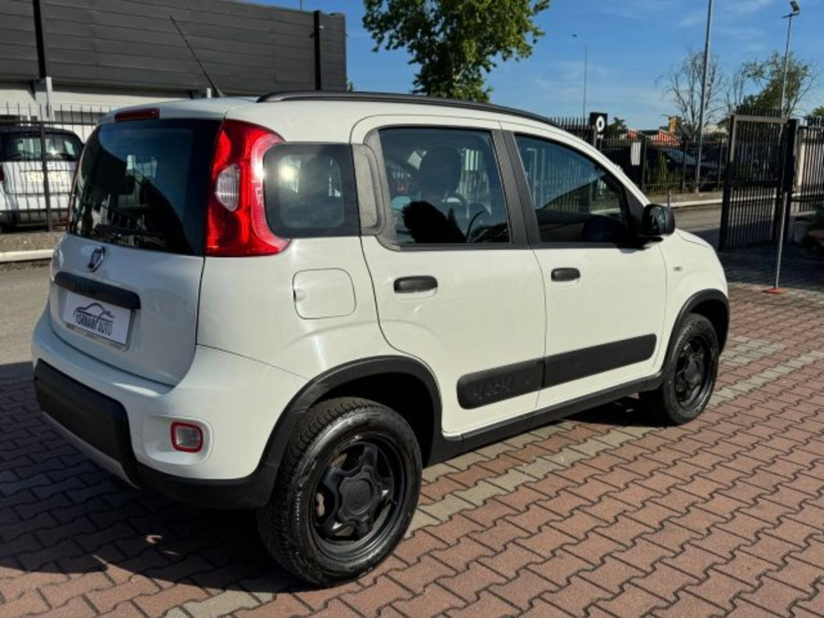 Fiat Panda 1.3 MJT 95 CV S&S 4x4 (8)