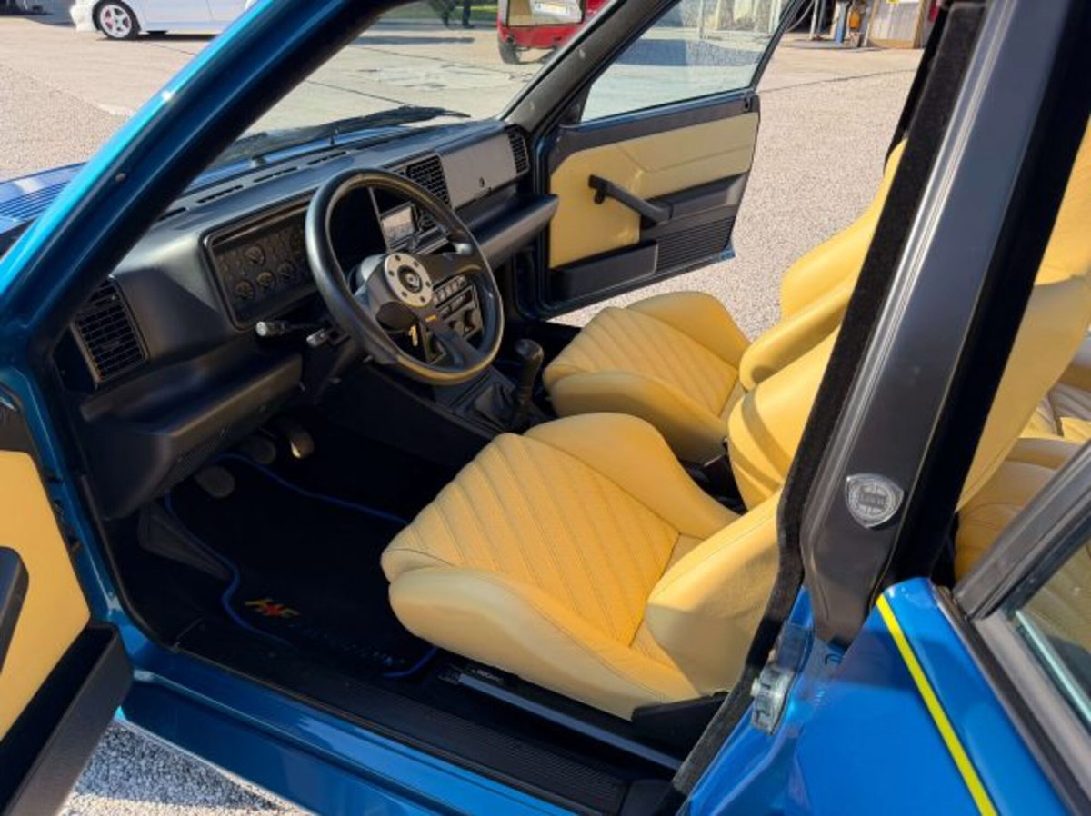 Lancia Delta turbo 16V cat HF integrale (10)