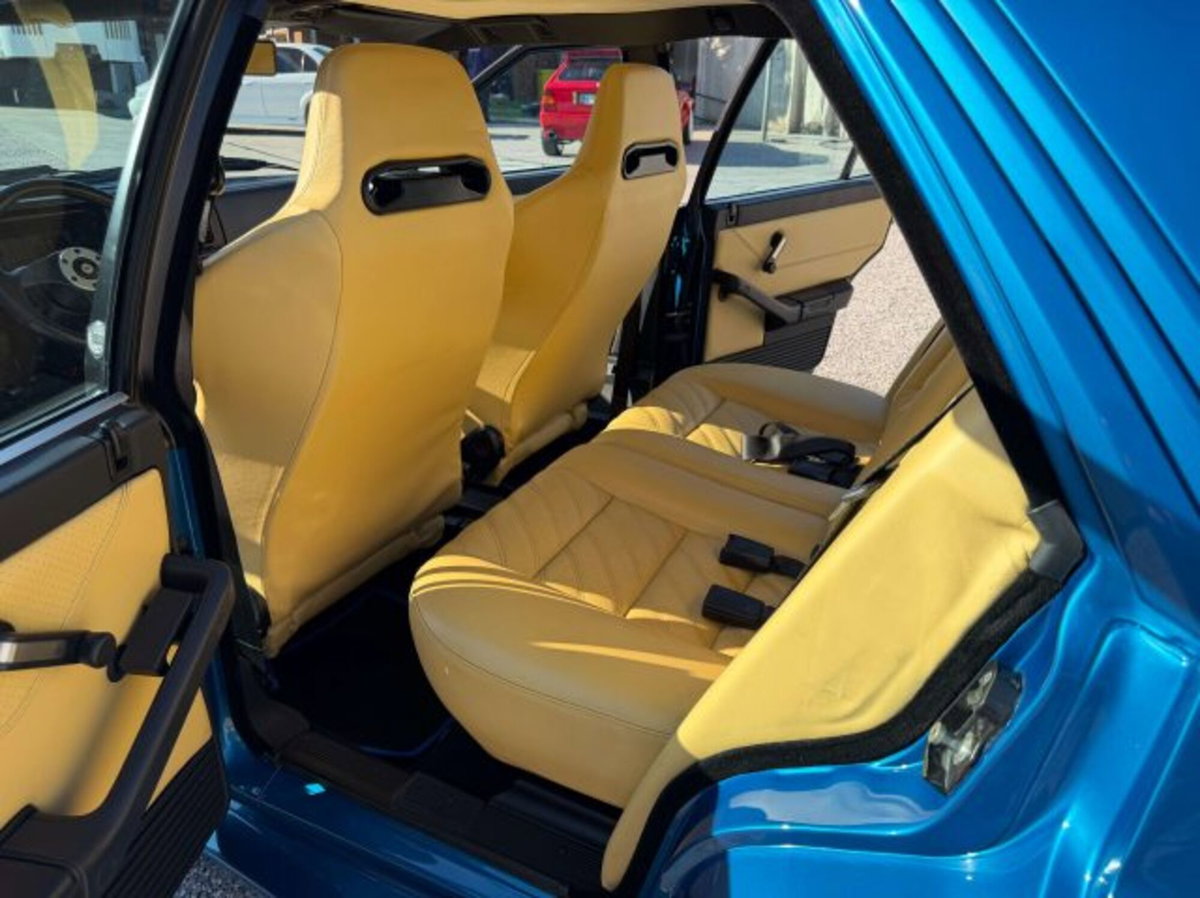 Lancia Delta turbo 16V cat HF integrale (11)