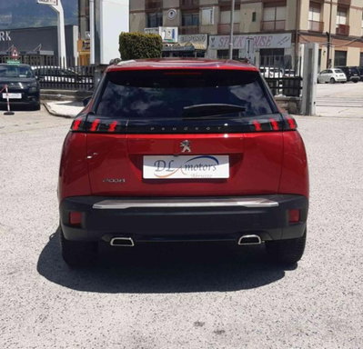 Peugeot 2008 PureTech 130 S&S Allure Pack (8)