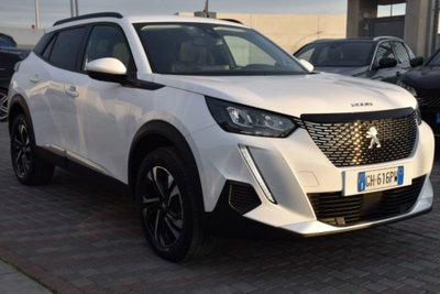 Peugeot 2008 BlueHDi 130 S&S EAT8 Allure Pack (3)