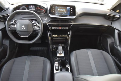 Peugeot 2008 BlueHDi 130 S&S EAT8 Allure Pack (7)