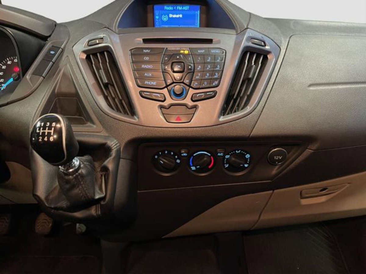 Ford Transit Custom Furgone 270 2.0 TDCi 130 PC Furgone Titanium (12)