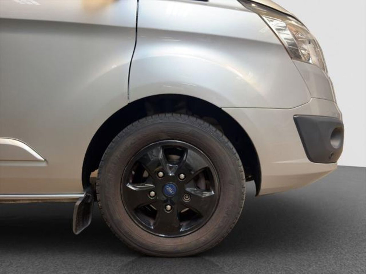 Ford Transit Custom Furgone 270 2.0 TDCi 130 PC Furgone Titanium (15)