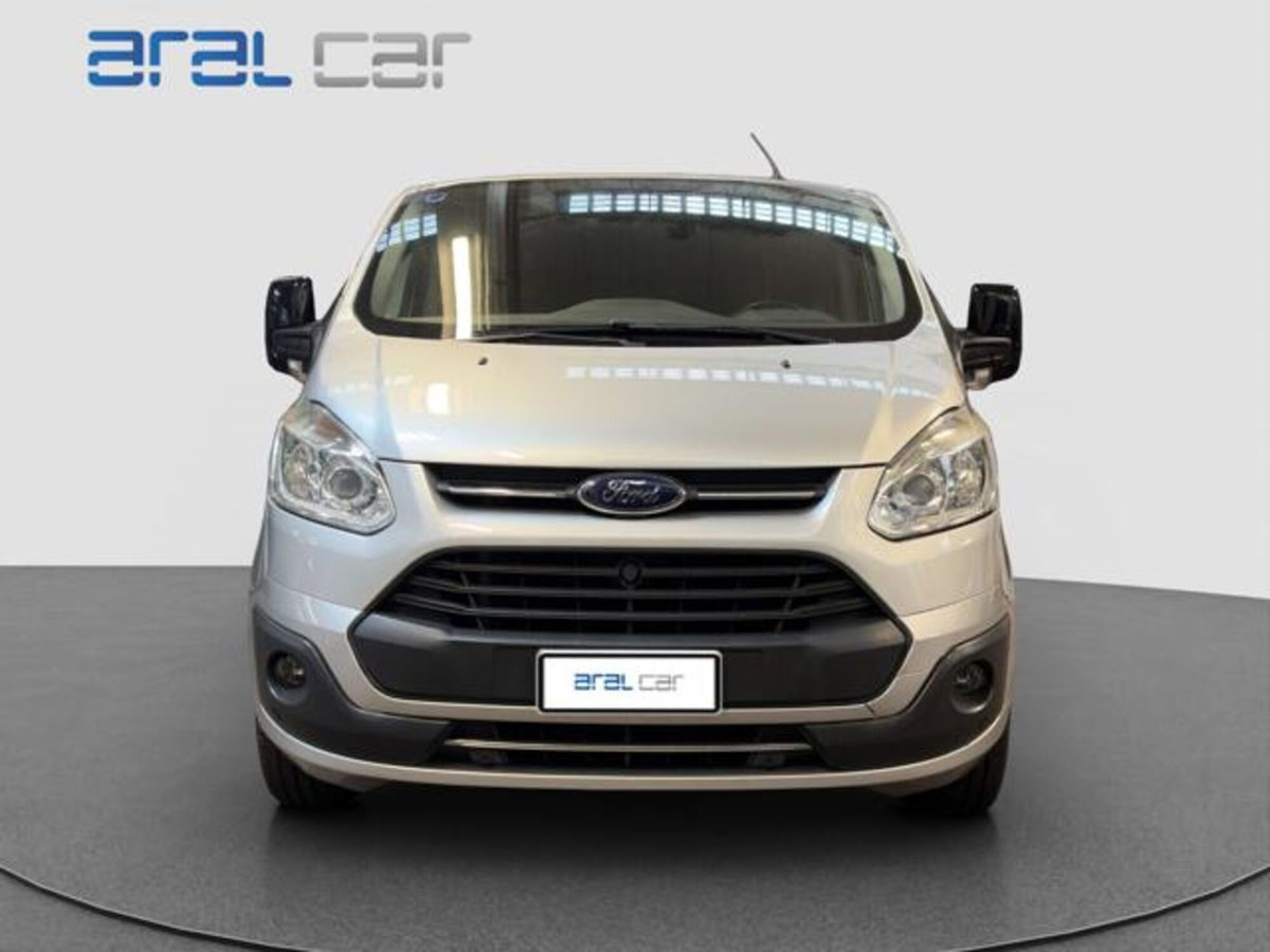 Ford Transit Custom Furgone 270 2.0 TDCi 130 PC Furgone Titanium (2)