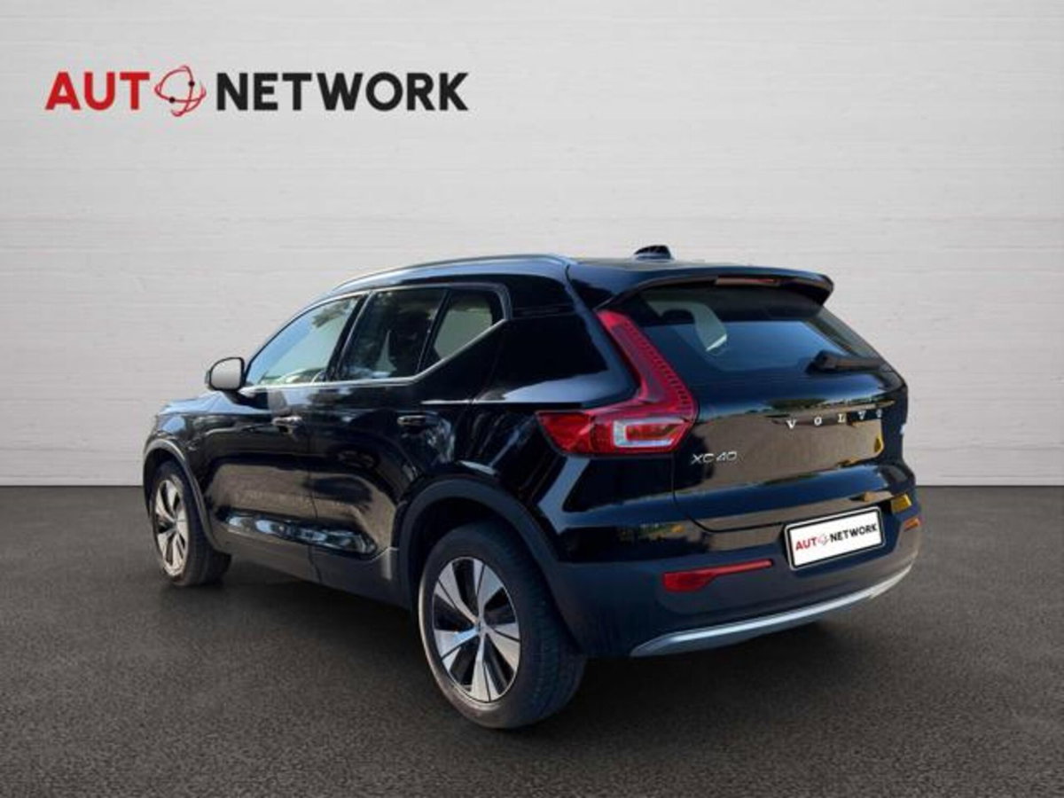 Volvo XC40 T5 Recharge Plug-in Hybrid Inscription Expression (4)