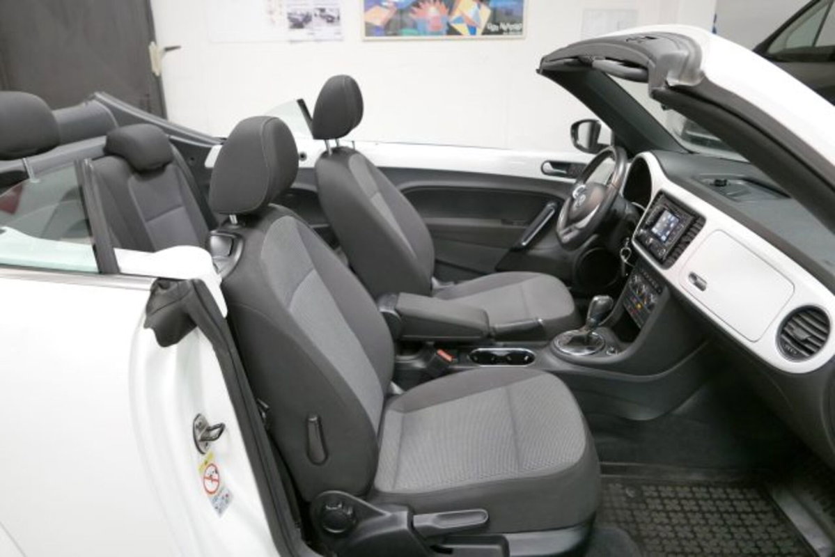 Volkswagen Maggiolino Cabrio 1.4 TSI DSG Sport (12)