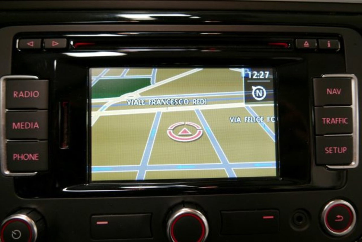 Volkswagen Maggiolino Cabrio 1.4 TSI DSG Sport (13)