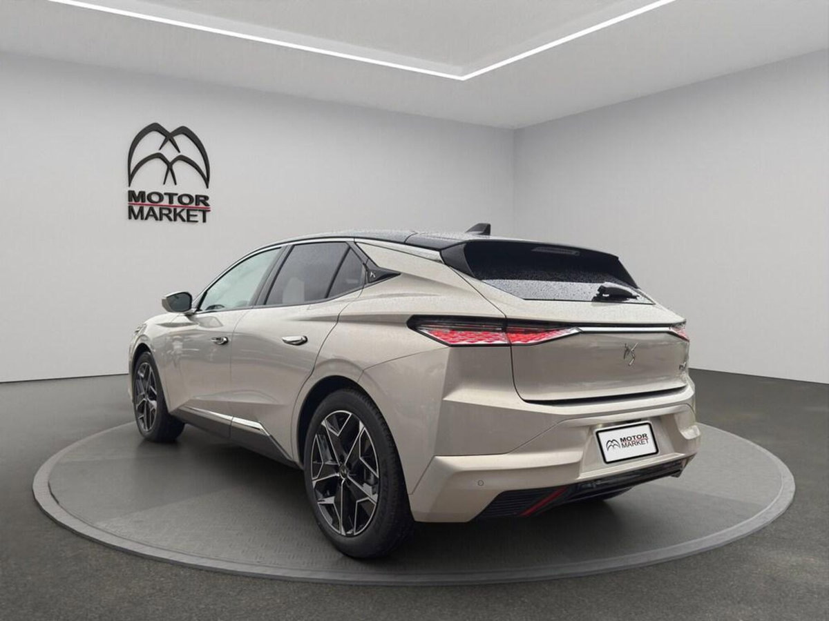 Ds DS 4 DS4 1.2 hybrid Antoine de Saint Exupery 136cv auto (8)