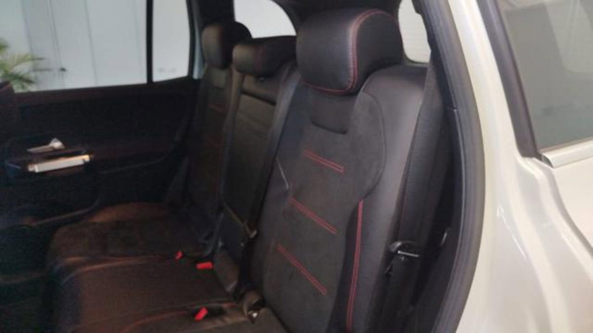 Mercedes-Benz GLB 200 d Automatic 4Matic Sport (10)