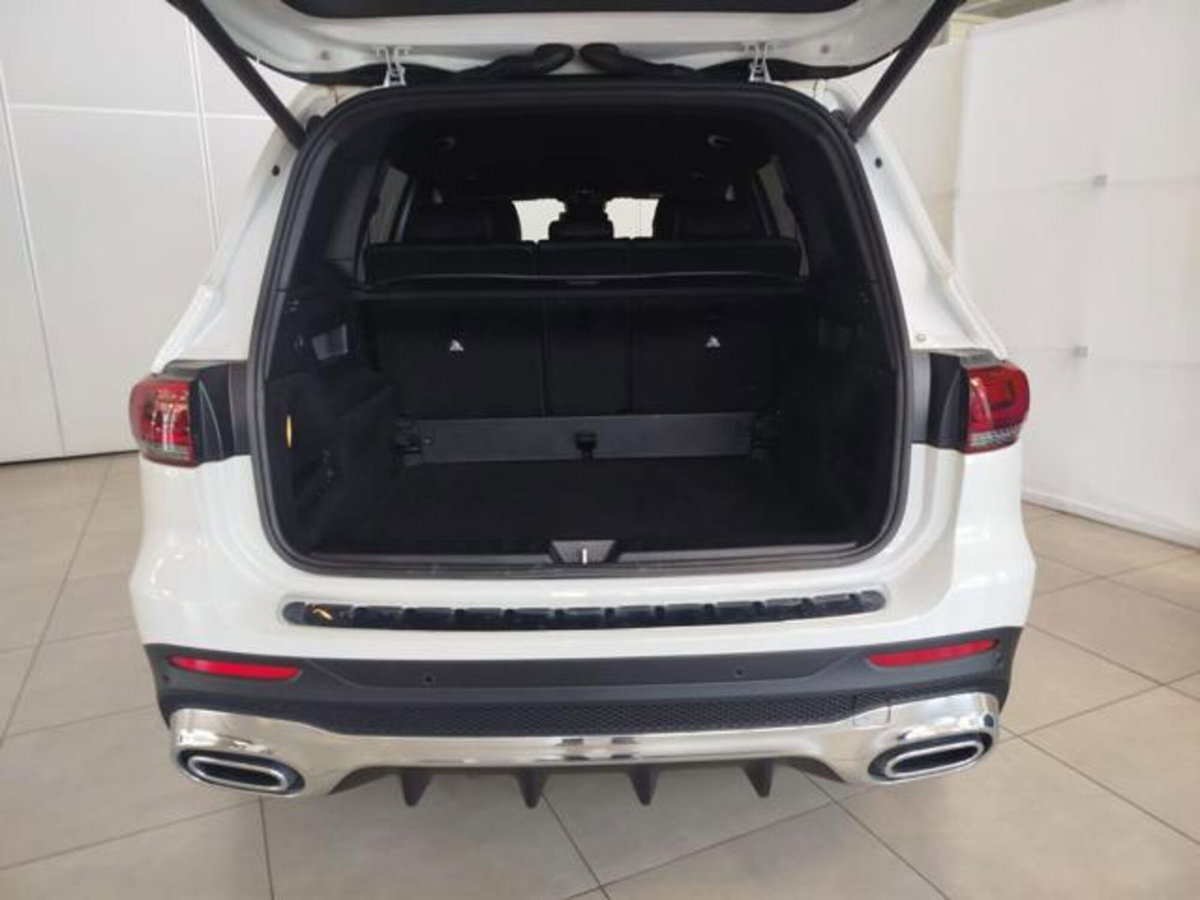 Mercedes-Benz GLB 200 d Automatic 4Matic Sport (12)