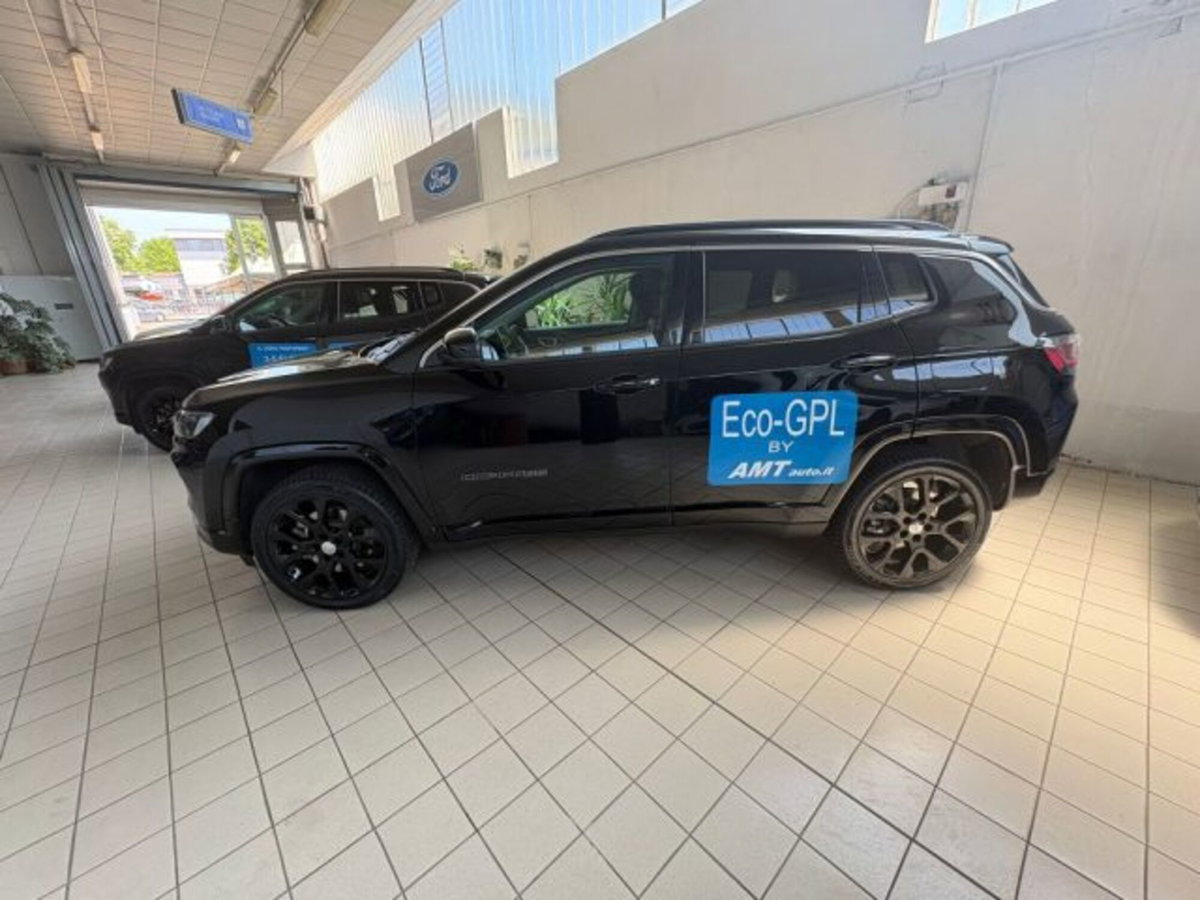 Jeep Compass 1.3 T4 190CV PHEV AT6 4xe Limited