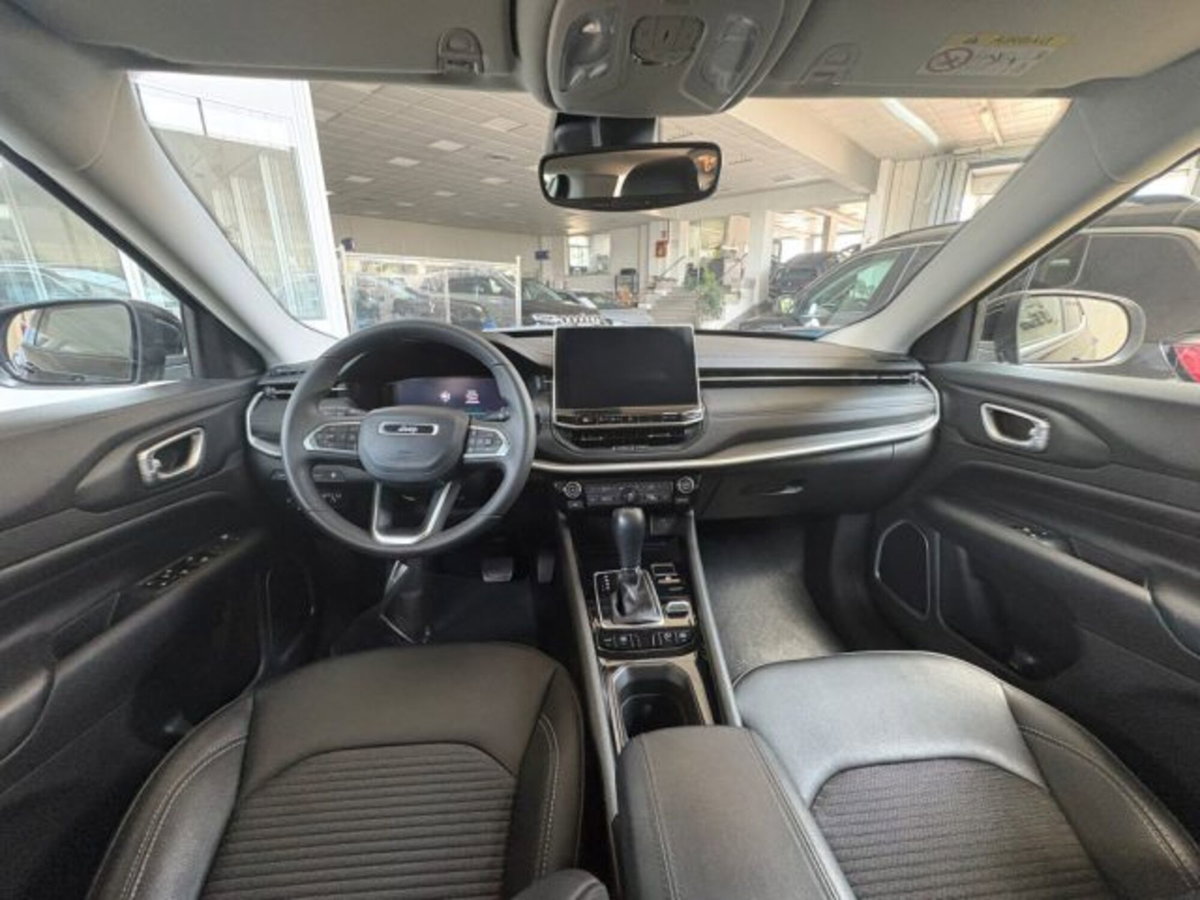 Jeep Compass 1.3 T4 190CV PHEV AT6 4xe Limited (2)