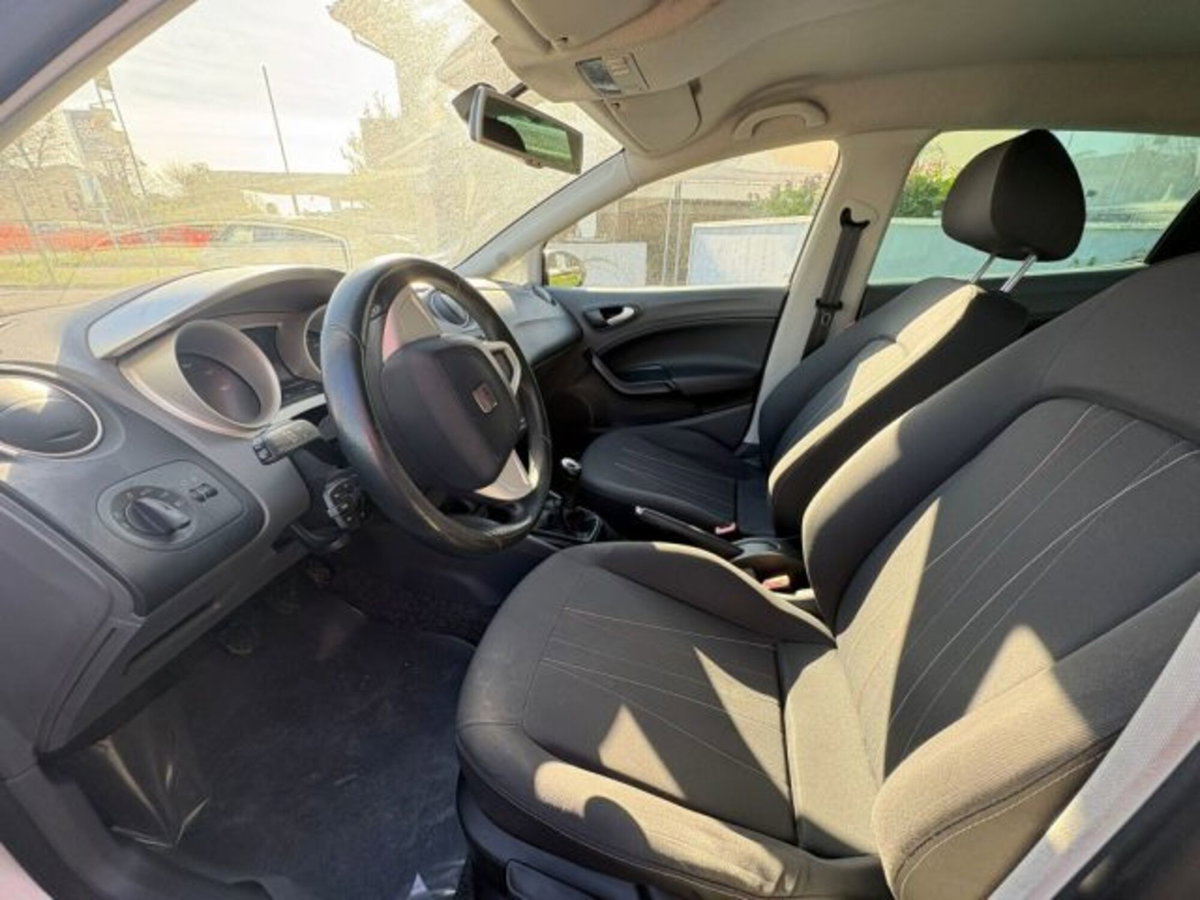 SEAT Ibiza 1.2 60 CV 5 porte Reference (3)