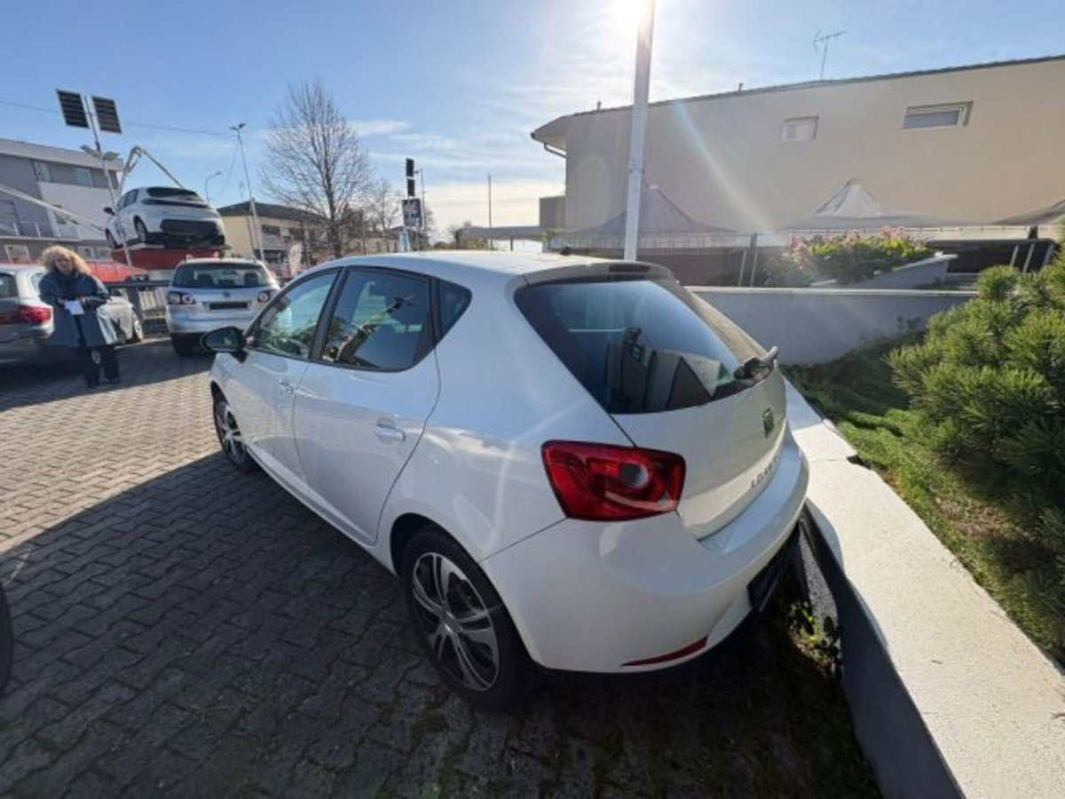 SEAT Ibiza 1.2 60 CV 5 porte Reference (4)