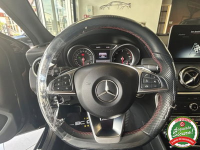 Mercedes-Benz GLA SUV 200 d Automatic 4Matic Premium (10)
