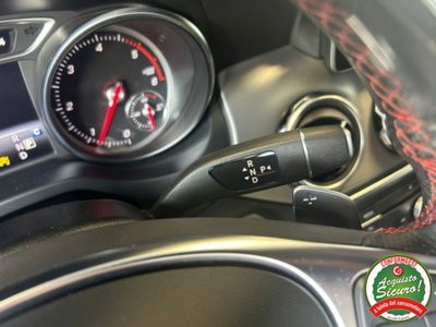 Mercedes-Benz GLA SUV 200 d Automatic 4Matic Premium (15)