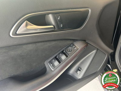 Mercedes-Benz GLA SUV 200 d Automatic 4Matic Premium (18)