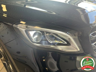 Mercedes-Benz GLA SUV 200 d Automatic 4Matic Premium (19)