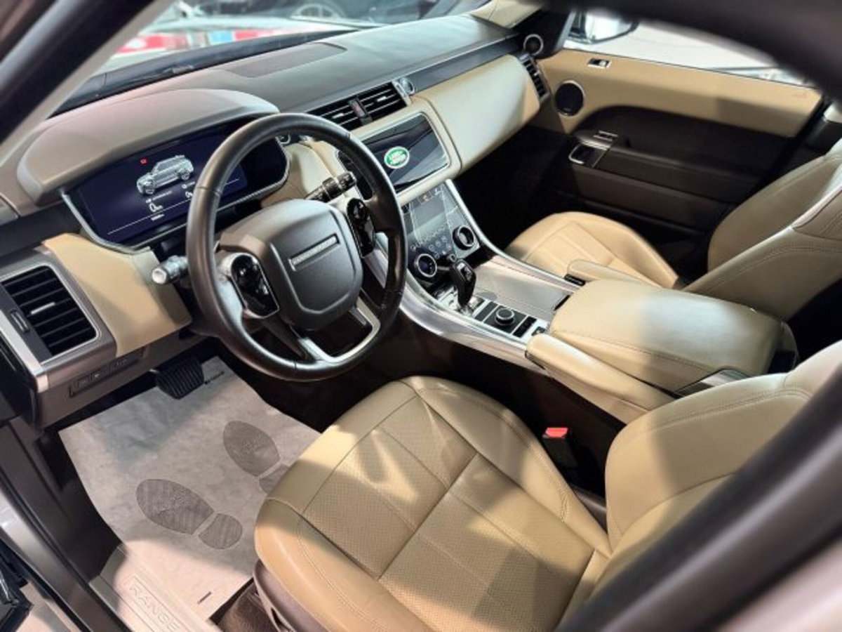 Land Rover Range Rover Sport 2.0 Si4 HSE (7)