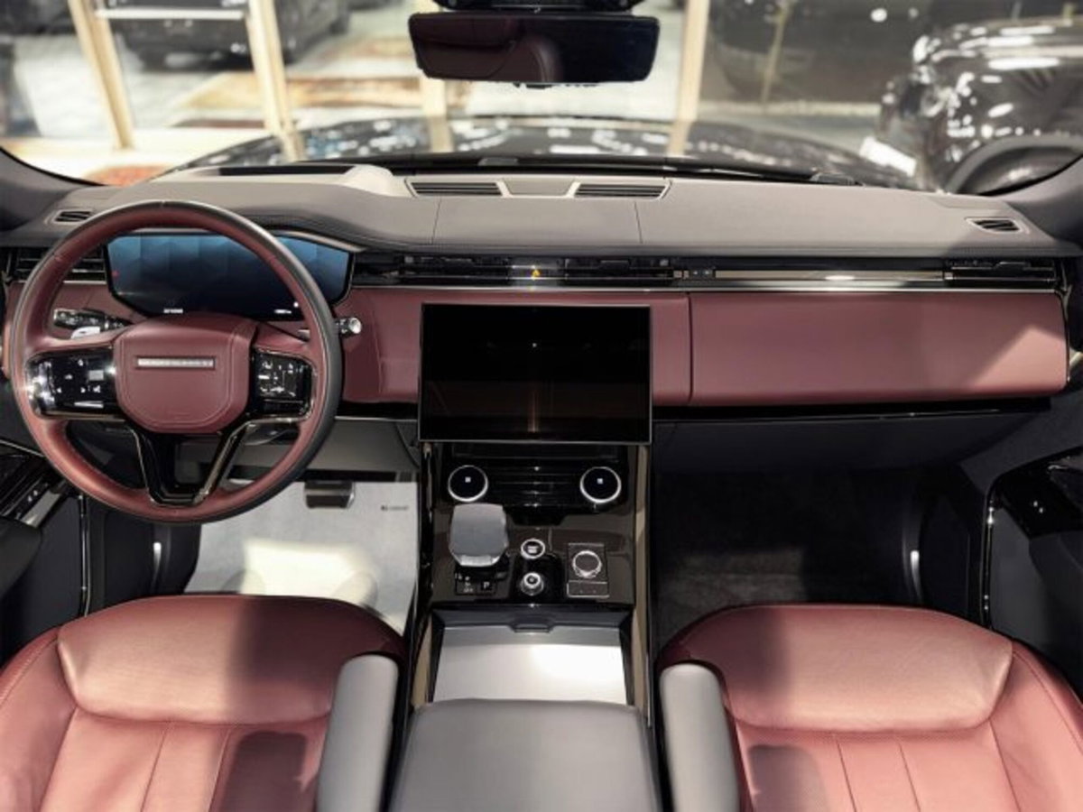 Land Rover Range Rover Sport 3.0D l6 249 CV HSE Dynamic Stealth (10)