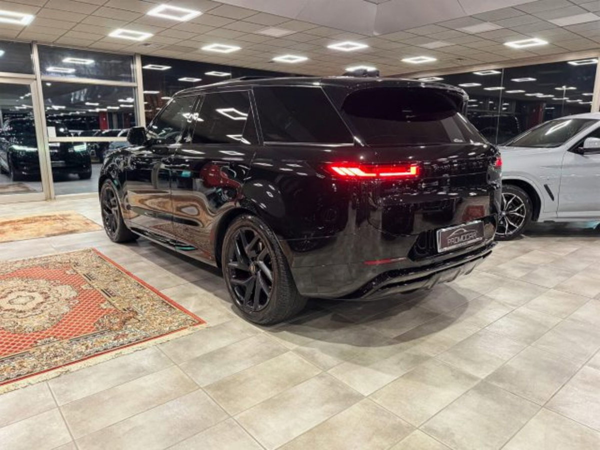 Land Rover Range Rover Sport 3.0D l6 249 CV HSE Dynamic Stealth (5)